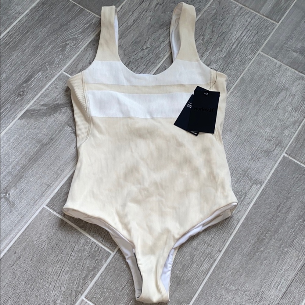 Hurley Swimsuit NWT